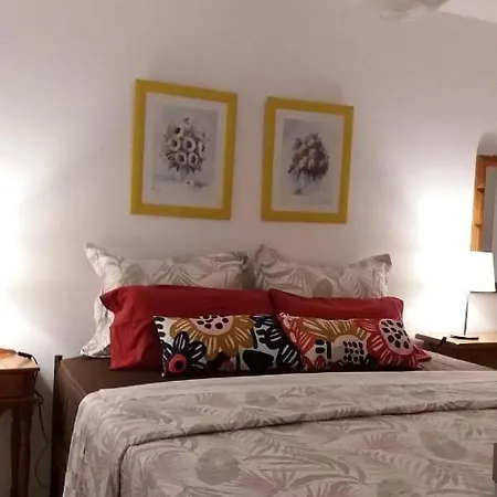 Tenerife Casa Del Sol Habitacion Compartida Дом отдыха Адехе
