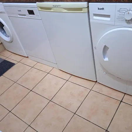 Дом отдыха Tenerife Casa Del Sol Habitacion Compartida Адехе